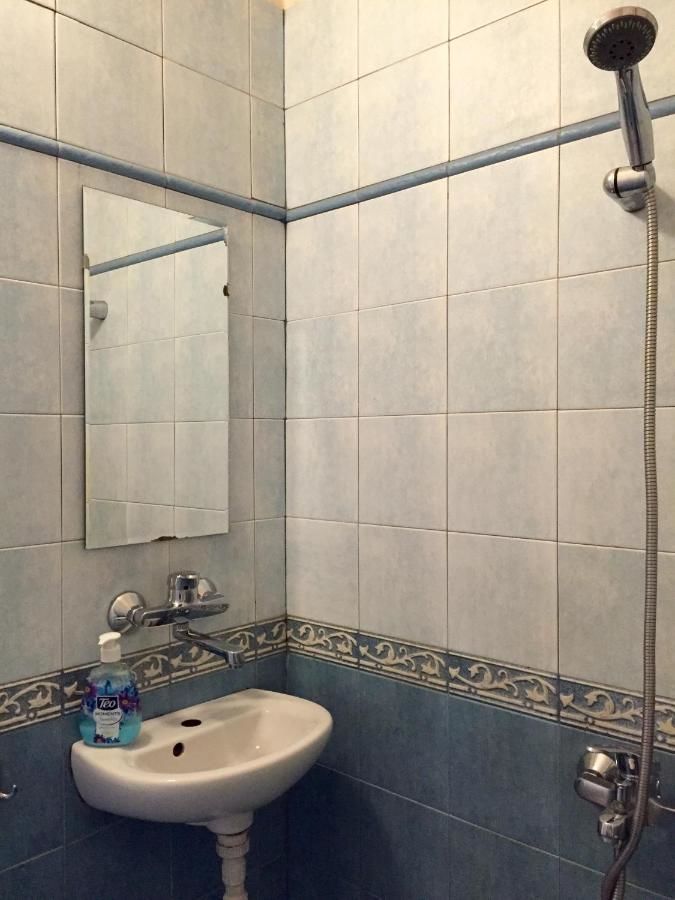 Гостевой дом Interhost Guest rooms and apartments София-13