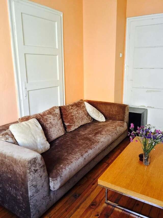 Гостевой дом Interhost Guest rooms and apartments София-10